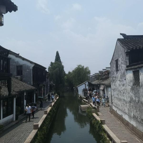 汽车弯道漂移
